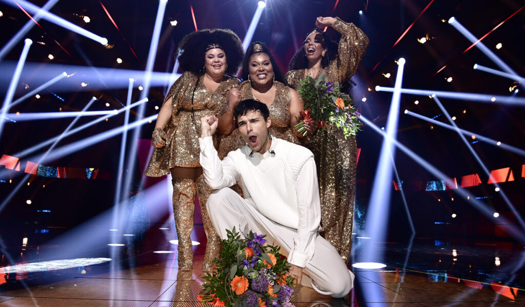 Suecia: Eric Saade y The Mamas se clasifican para la final del